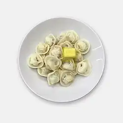 Муляж пельменей