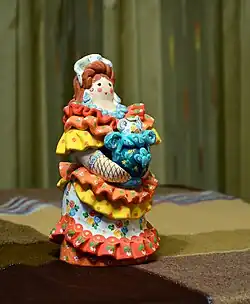 Девушка с самоваром