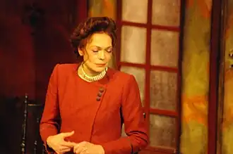 Элле Кулль (2009)