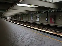 Платформа станции Сан-Кристован