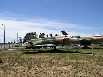 F-4C Phantom II 8-го авиакрыла тактических истребителей на статической экспозиции в Тихоокеанском музее