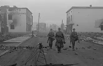 Финские солдаты в городе Рованиеми