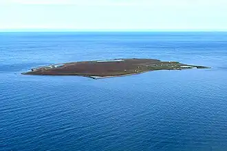 Вид на Флатей со стороны Исландии