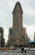 Флэтайрон-билдинг, ставший офисом редакции Daily Bugle