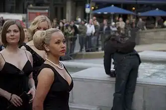 Айша в 2010 году