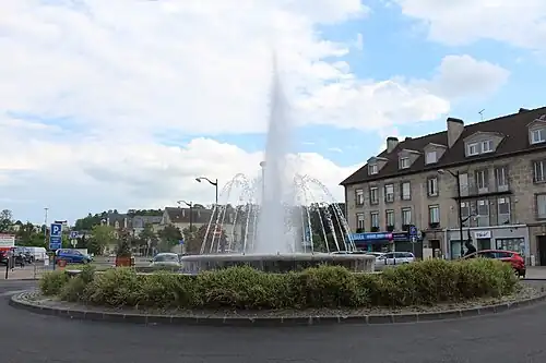 Фонтан на  площади Карно в центре города
