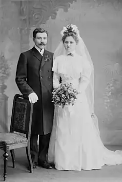 Вольдемар Саар с супругой, 1905