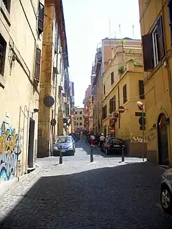 Via Mentana, исторический центр