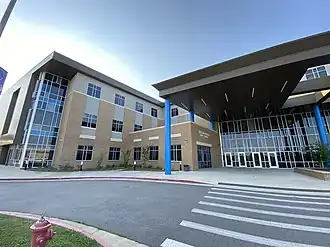 Средняя школа Сильван Хиллз