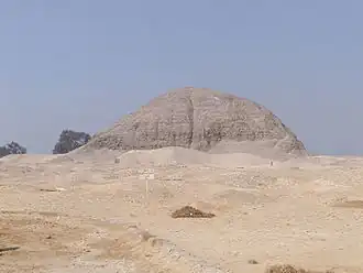 Пирамида в Hawara