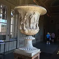 Ваза Медичи в галерее Уффици