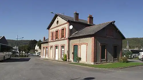 Здание вокзала