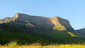 Джайентс-Касл в период восхода солнца