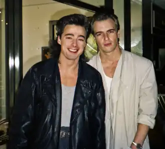 Go West в Сан-Франциско в 1985 году. Слева направо — Ричард Драмми, Питер Кокс.