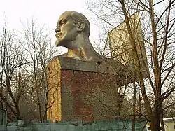 Макет головы неоконченного памятника Ленину.  Мастерская Е. В. Вучетича, Москва