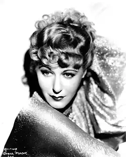 Студийная фотография 1930-х годов