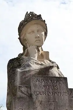 Военный мемориал в Гриньоне (деталь)