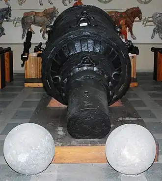 Backside of the Pumhart von Steyr