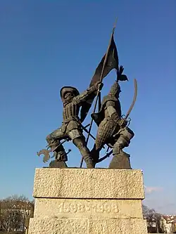 Памятник Миклошу Пальфи и Адольфу Шварценбергу в Дьёре