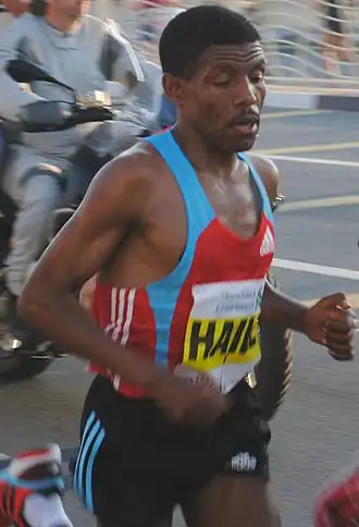 Хайле Гебреселассие бежит к своей победе (2010 год)