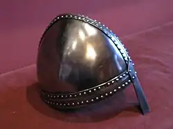 Норманнский шлем с приклёпанным наносником