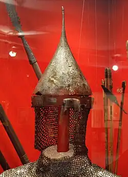 Один из шлемов Ипатьевского клада