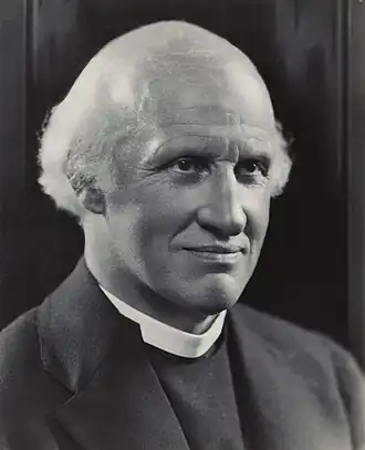 Бронзовый бюст работы Джейкоба Эпстайна