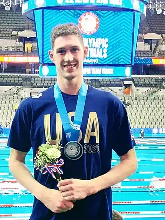 Армстронг в 2021 году