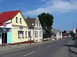 На улице города