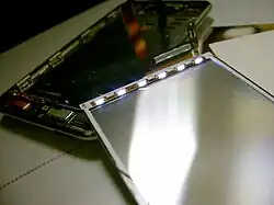 Подсветка линейкой светодиодов в IPod Touch 2G