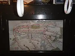 Карта сети Ай-ар-ти в старом вагоне в музее. На этой карте север справа