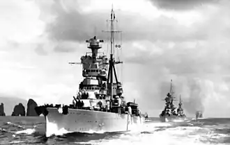 Тяжелый крейсер «Тренто» в походе