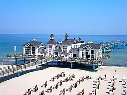 Один из курортов острова