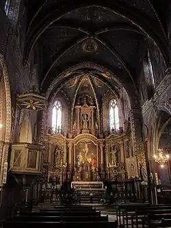 Интерьер церкви Сен-Сальви