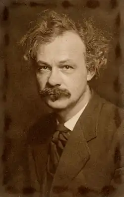 Фотография около 1910 года