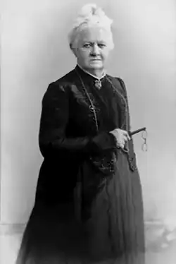 Джулия Элизабет, бабка