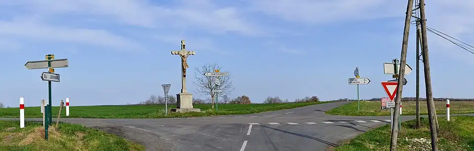 Пересечение автодорог D10 и D107