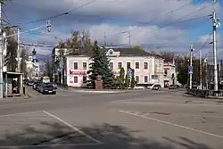 Начало улицы от площади Карла Маркса