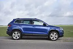 Škoda Karoq в профиль
