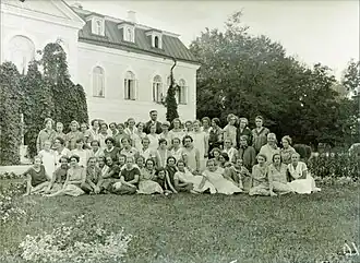 Ученицы Кехтнаской высшей школы домоводства, 1927 год