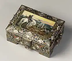 Шкатулка с эмалевой миниатюрой «Витязь на распутье» по картине В. М. Васнецова. Производство фирмы К. Фаберже, 1908-1917 гг. Из коллекции Халили.