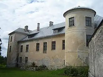 Вид справа до реставрации, 2007 год