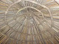 Крыша хижины