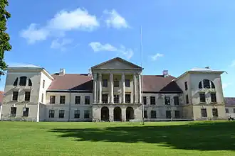 Главное здание мызы Кольк (Колга) в 2013 году