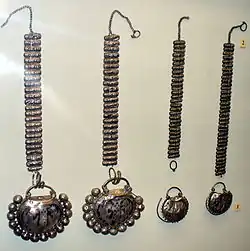 Рясны с колтами.