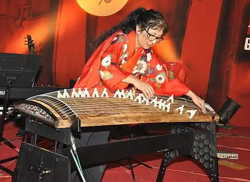 17-струнное кото