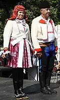 Моравский костюм из Куновице (Злинский край) — женатая пара