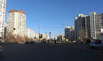 Вид от перекрёстка с проспектом Петра Григоренко