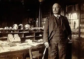 Леонс Пьер Мануврие