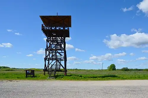 Смотровая вышка в деревне Люйбнитсаа